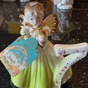 Birthday Girls Age 7 Figurine